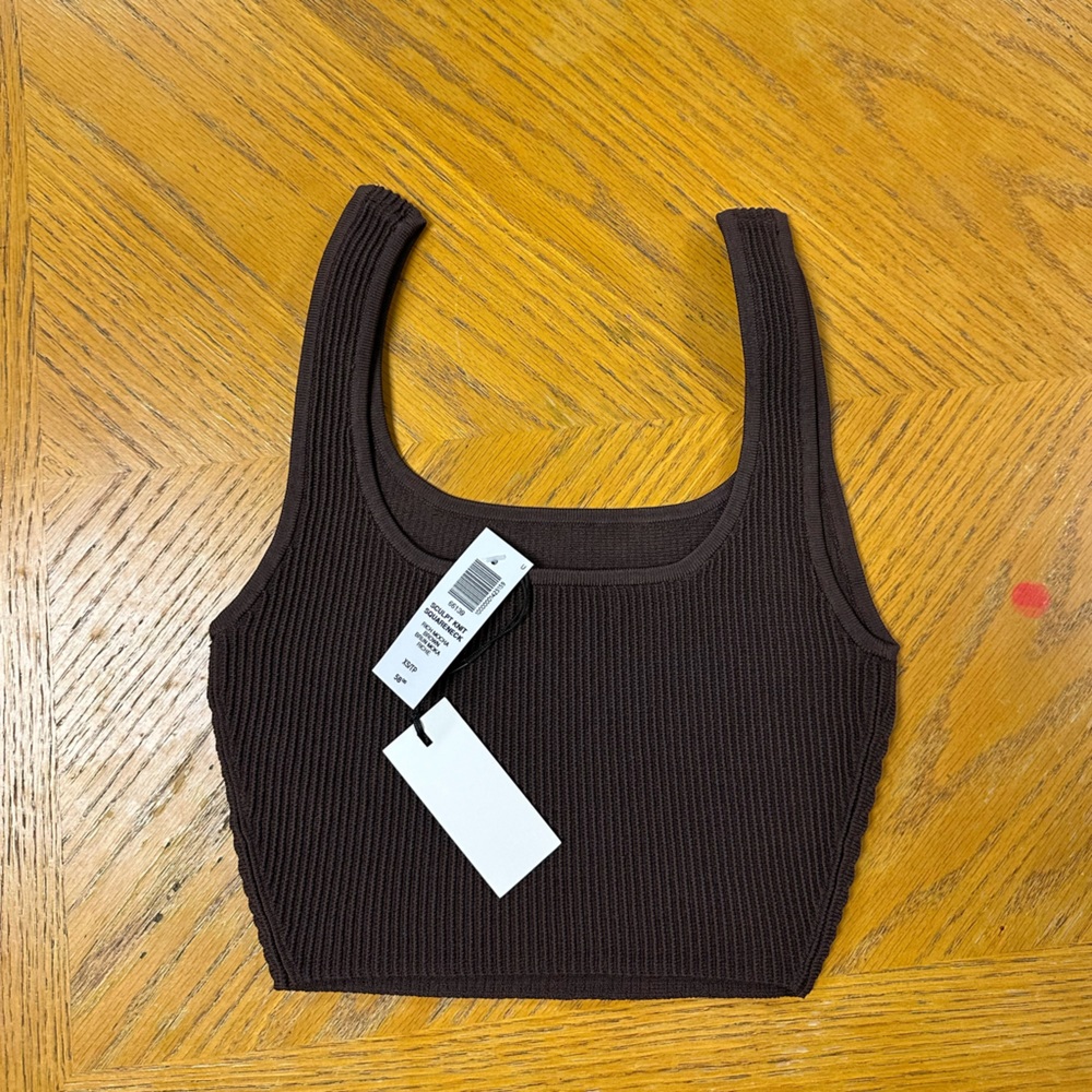 Aritzia Sculpt Knit Squareneck Crop Top